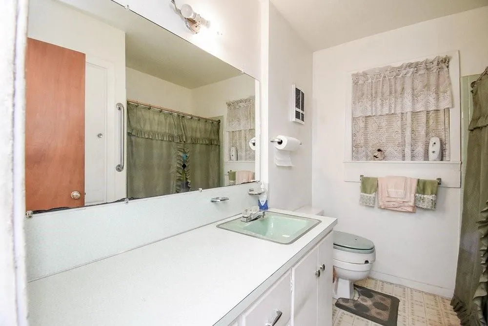 400 Sandra Drive Brenham, TX 77833