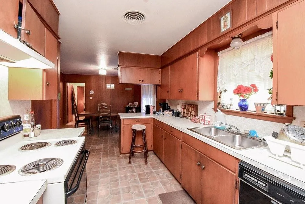 400 Sandra Drive Brenham, TX 77833