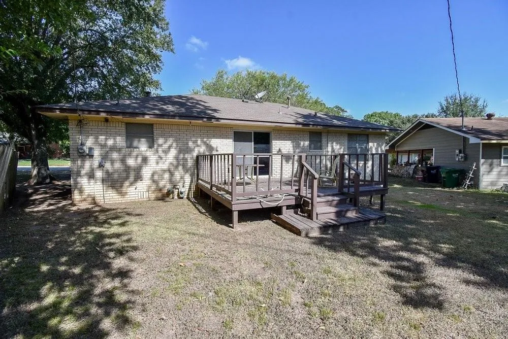 400 Sandra Drive Brenham, TX 77833