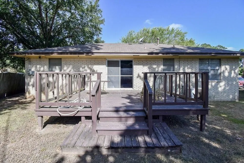 400 Sandra Drive Brenham, TX 77833