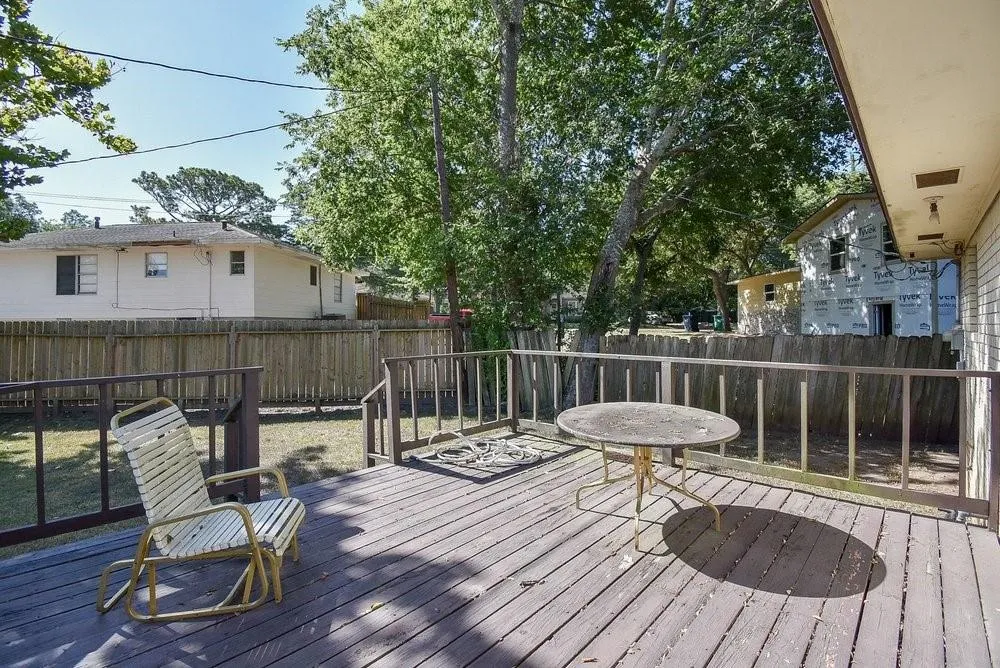 400 Sandra Drive Brenham, TX 77833