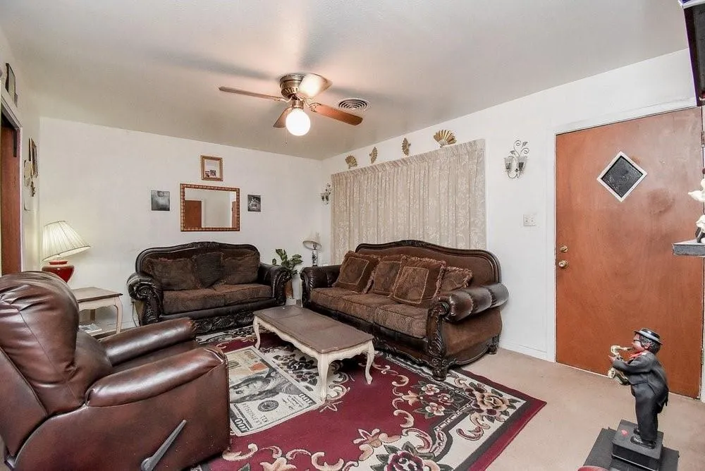 400 Sandra Drive Brenham, TX 77833