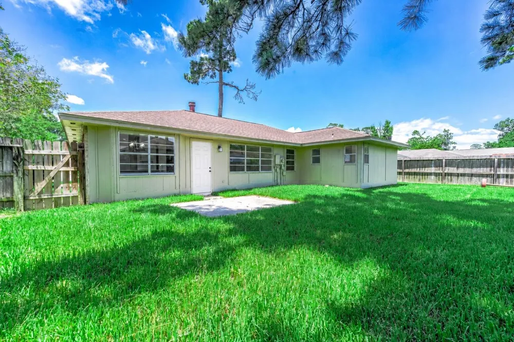 6526 Lynngate Drive Spring, TX 77373