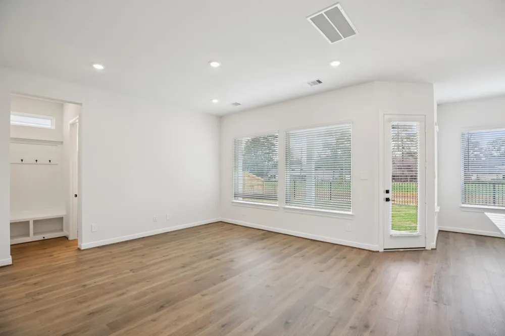 7403 Crown Canyon Drive Atascocita, TX 77346