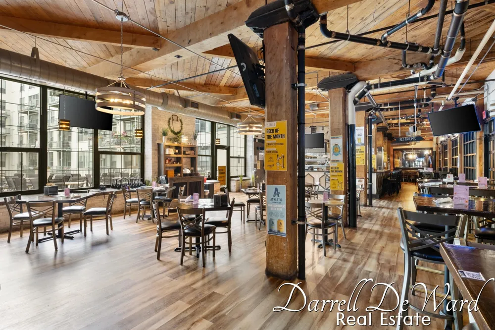 940 Monroe Avenue NW #221 Grand Rapids, MI 49503