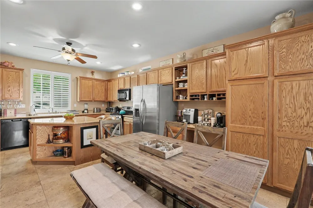 2150 Cast Pebble Drive Las Vegas, NV 89135