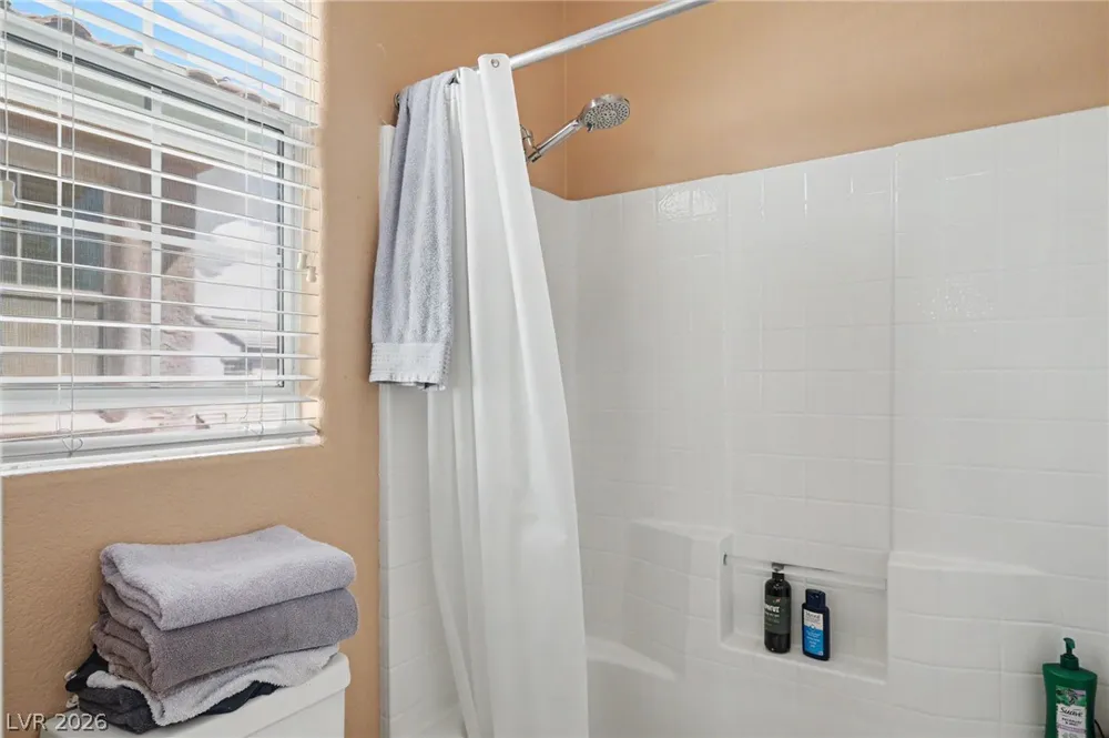 2150 Cast Pebble Drive Las Vegas, NV 89135