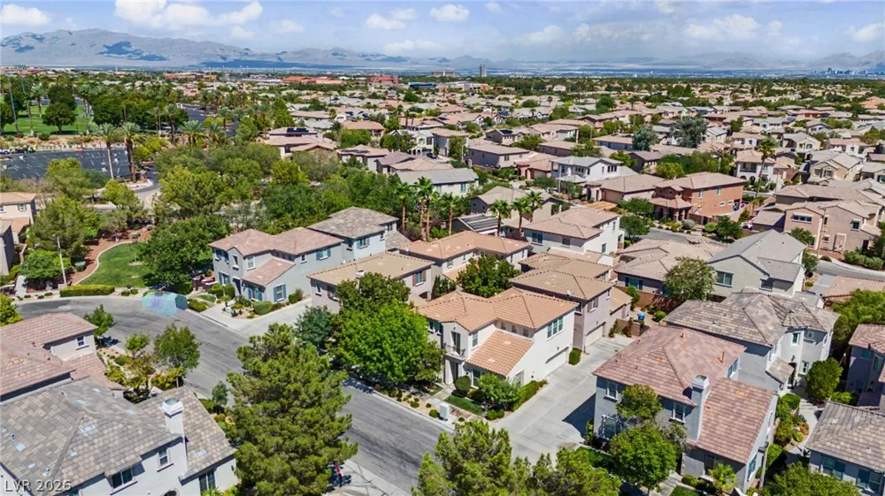 2150 Cast Pebble Drive Las Vegas, NV 89135