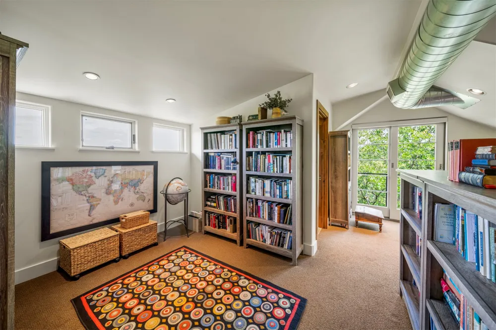 124 Rocky Hill Drive Sand Springs, OK 74063