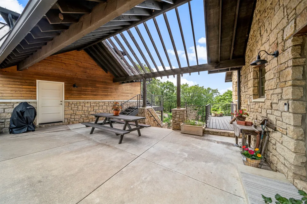 124 Rocky Hill Drive Sand Springs, OK 74063