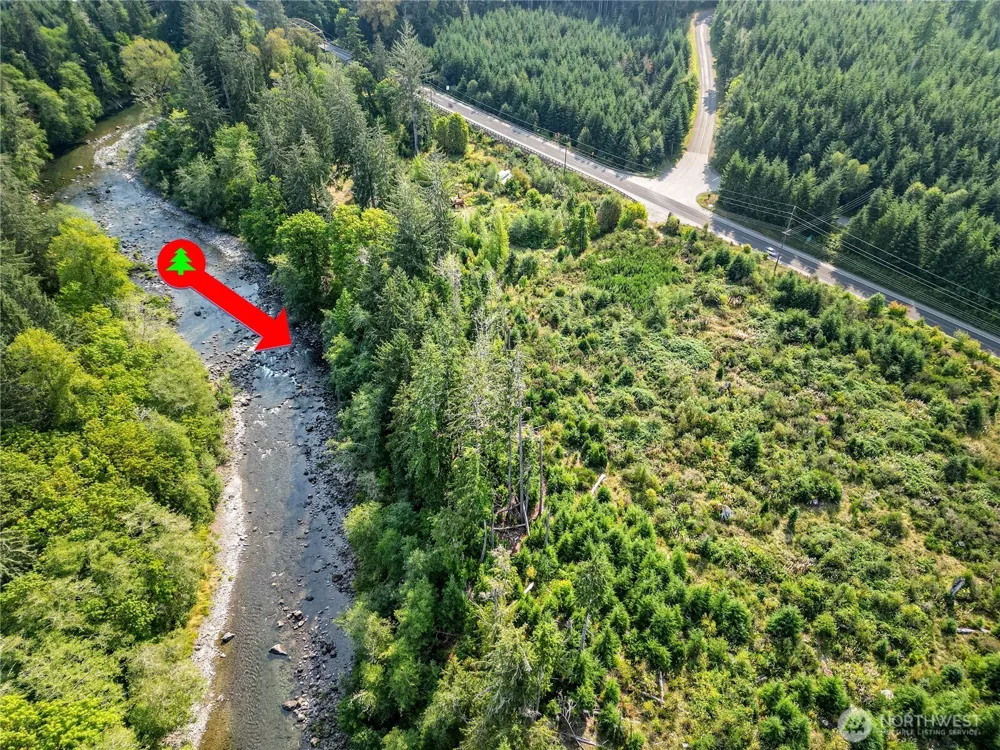 203503 Hwy 101 Beaver, WA 98305