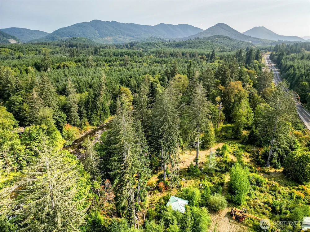203503 Hwy 101 Beaver, WA 98305
