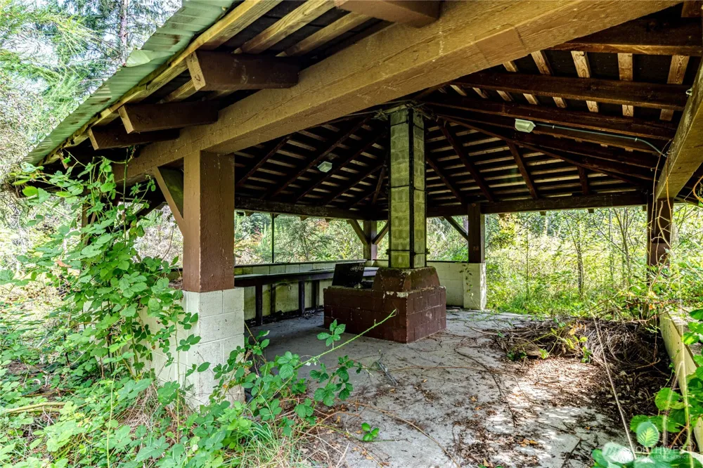 203503 Hwy 101 Beaver, WA 98305