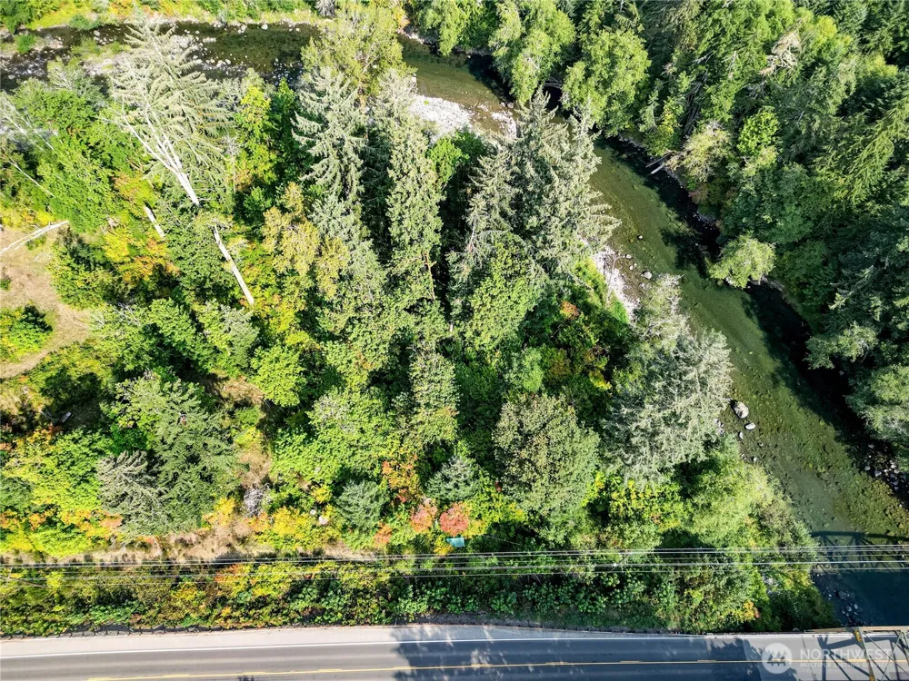 203503 Hwy 101 Beaver, WA 98305