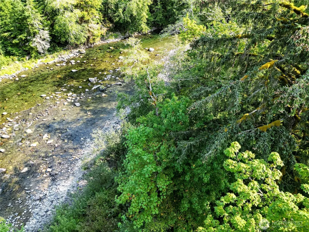 203503 Hwy 101 Beaver, WA 98305