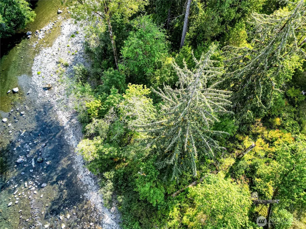 203503 Hwy 101 Beaver, WA 98305