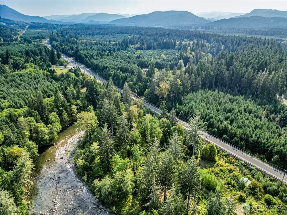 203503 Hwy 101 Beaver, WA 98305