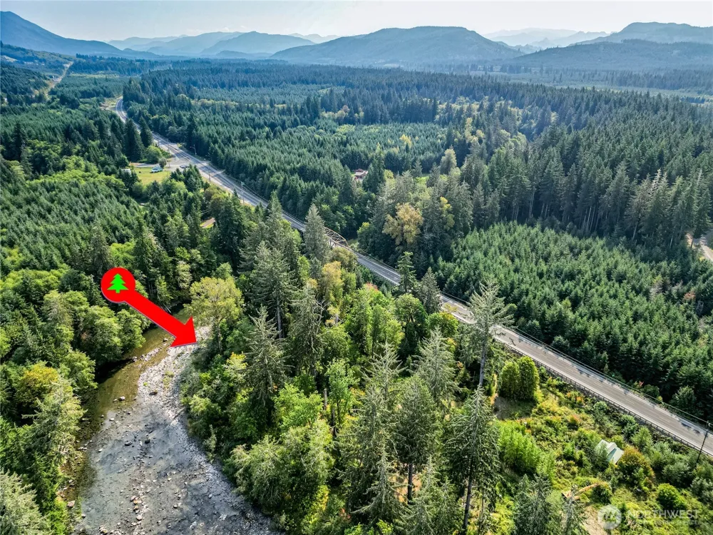 203503 Hwy 101 Beaver, WA 98305