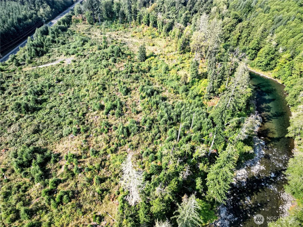 203503 Hwy 101 Beaver, WA 98305