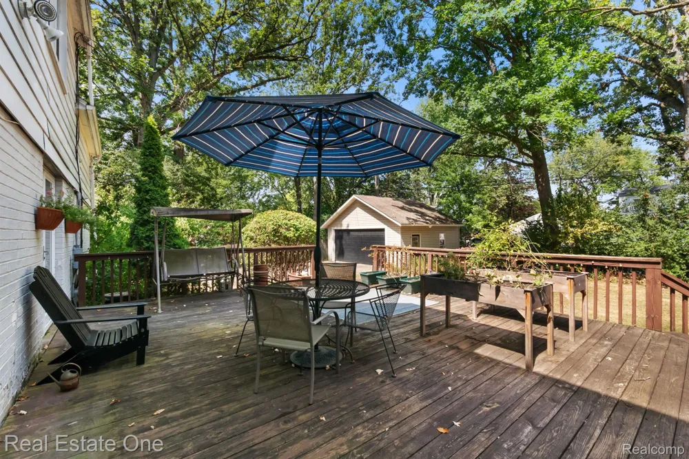 2050 Wiltshire Road Berkley City, MI 48072