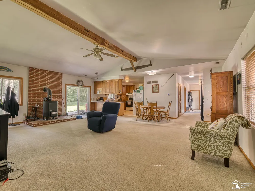 8945 S Custer Road Raisinville Township, MI 48161