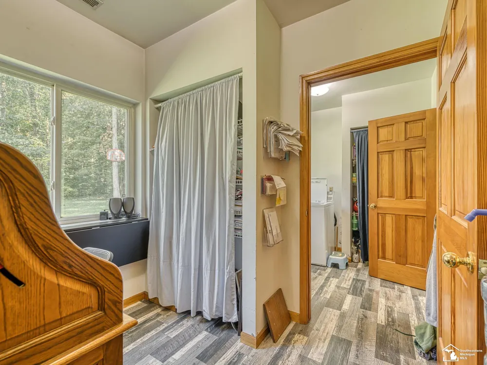 8945 S Custer Road Raisinville Township, MI 48161