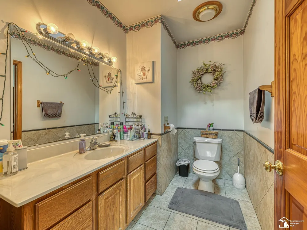 8945 S Custer Road Raisinville Township, MI 48161