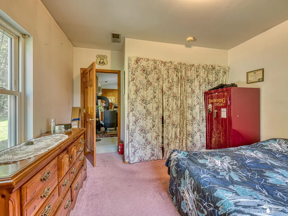 8945 S Custer Road Raisinville Township, MI 48161