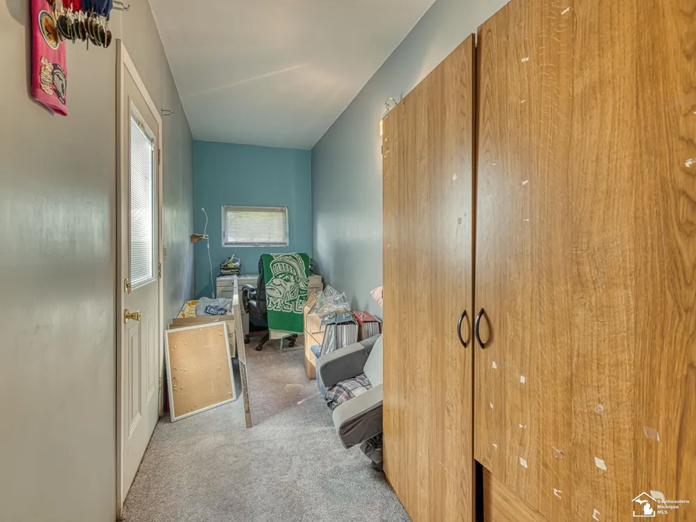 8945 S Custer Road Raisinville Township, MI 48161