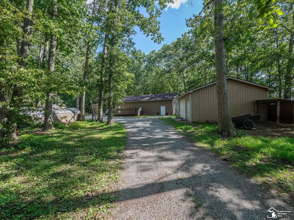 8945 S Custer Road Raisinville Township, MI 48161