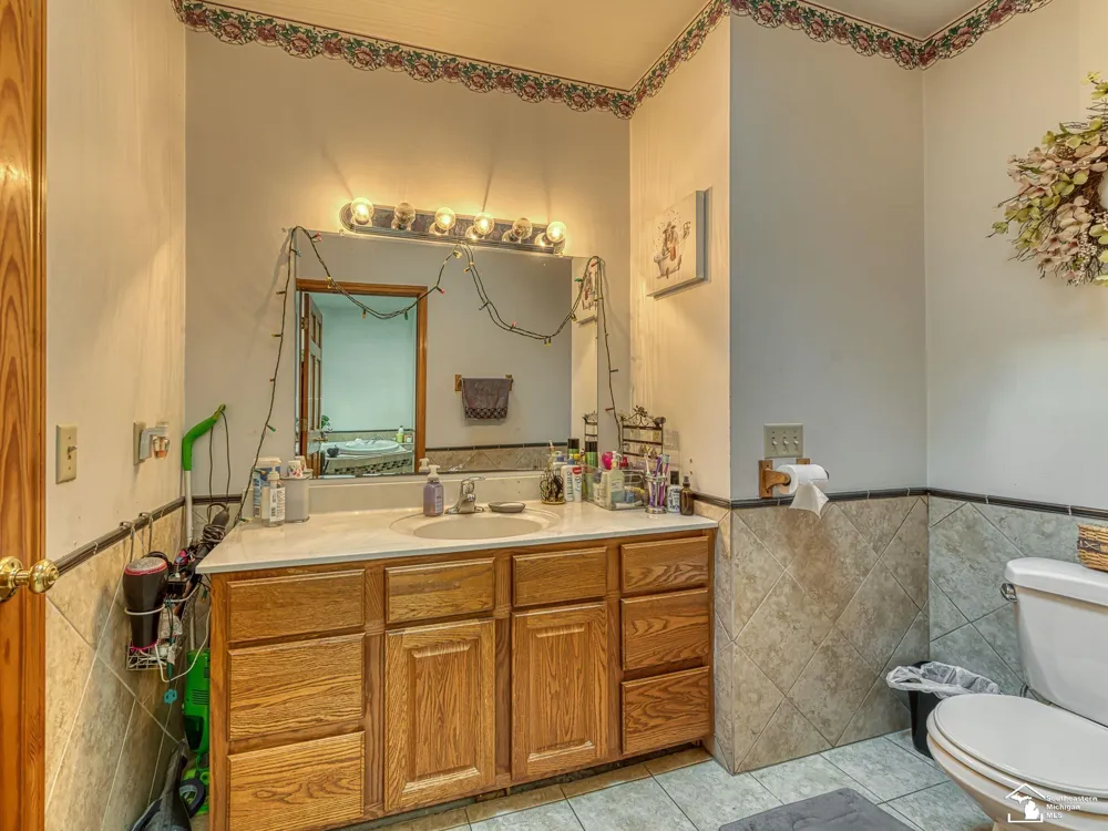 8945 S Custer Road Raisinville Township, MI 48161