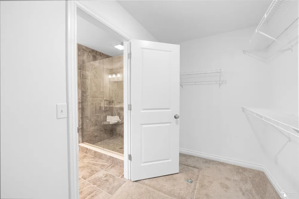 8289 Grande Lk Circle Bedford Township, MI 48182