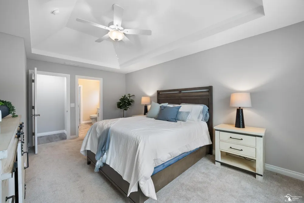 8289 Grande Lk Circle Bedford Township, MI 48182