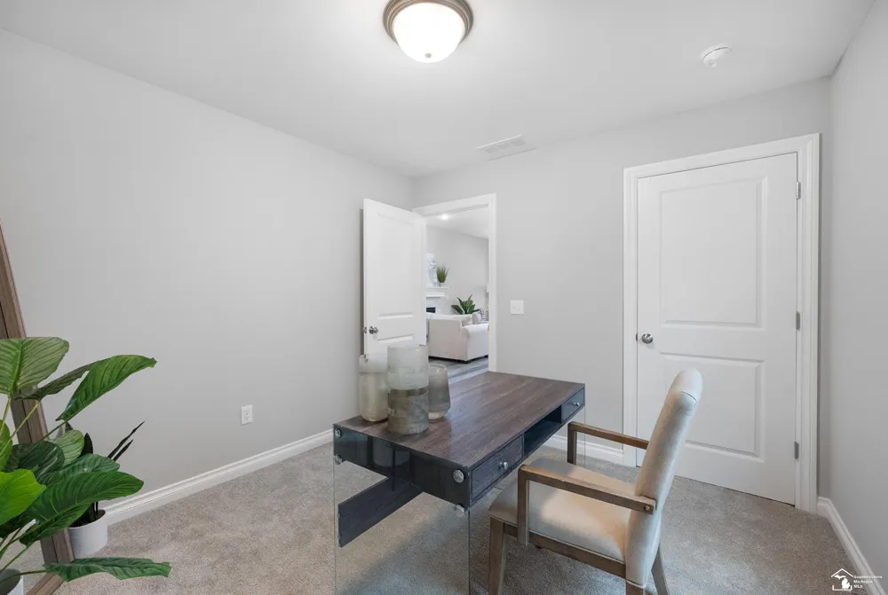 8289 Grande Lk Circle Bedford Township, MI 48182