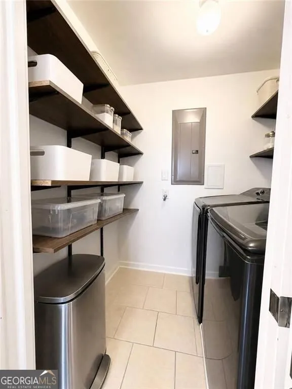 401 10th ST NW Atlanta, GA 30318