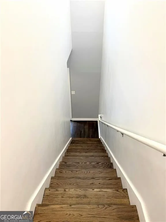 401 10th ST NW Atlanta, GA 30318