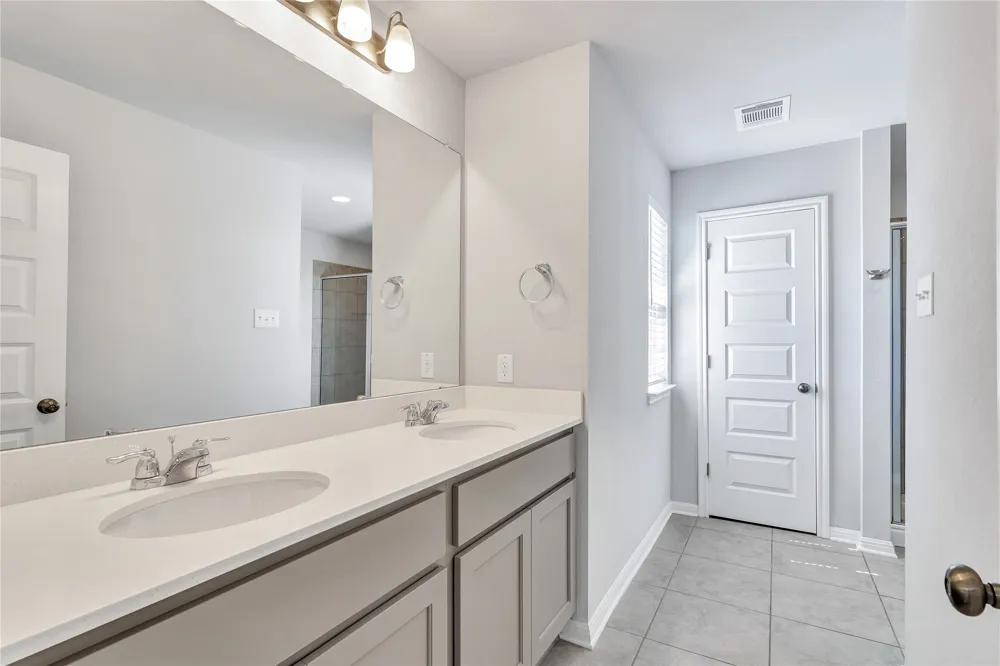 128 Old Stagecoach Road Jarrell, TX 76537