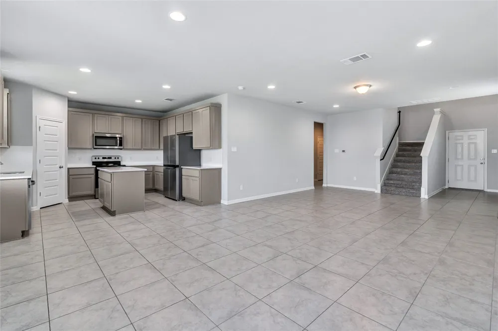 128 Old Stagecoach Road Jarrell, TX 76537