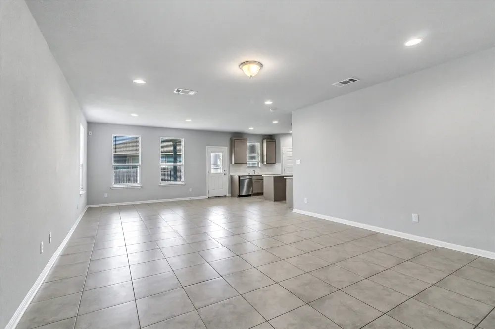 128 Old Stagecoach Road Jarrell, TX 76537