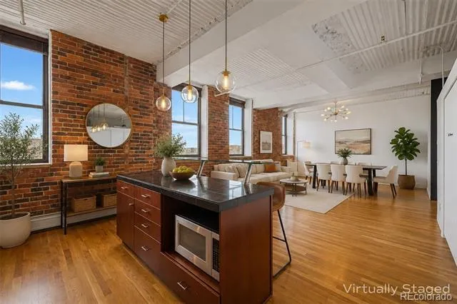 2261 Blake Street #4F Denver, CO 80205