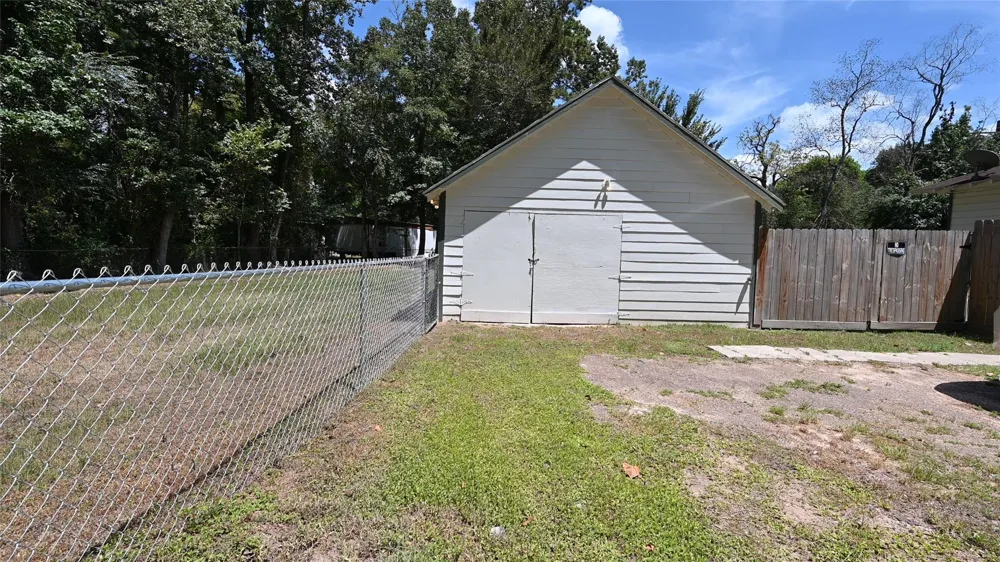 701 Clay Street Cleveland, TX 77327