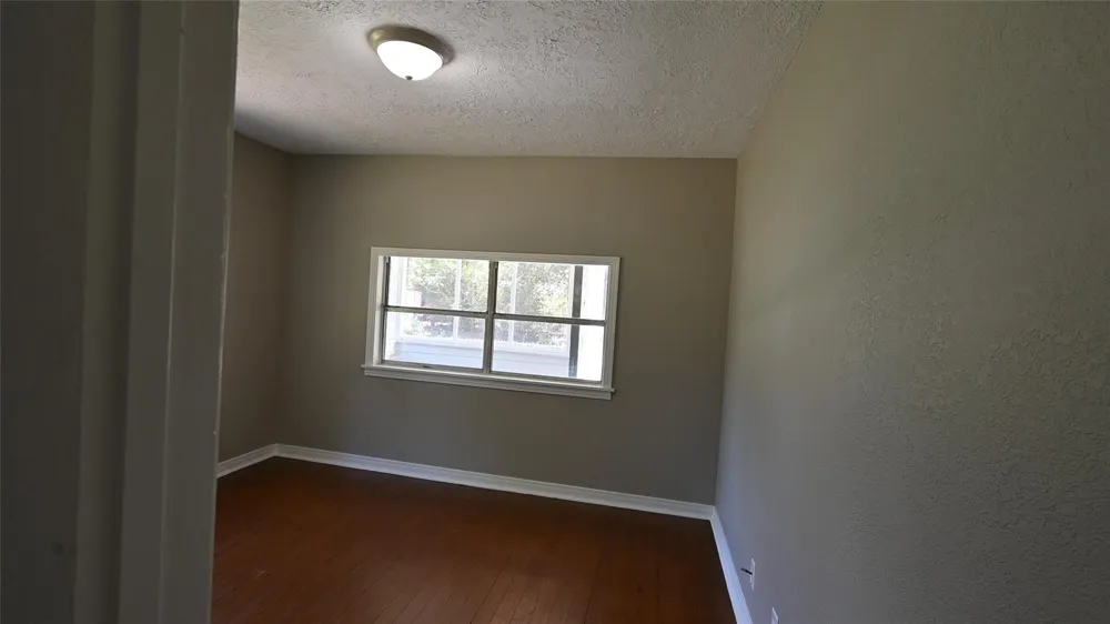 701 Clay Street Cleveland, TX 77327