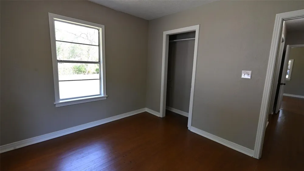701 Clay Street Cleveland, TX 77327