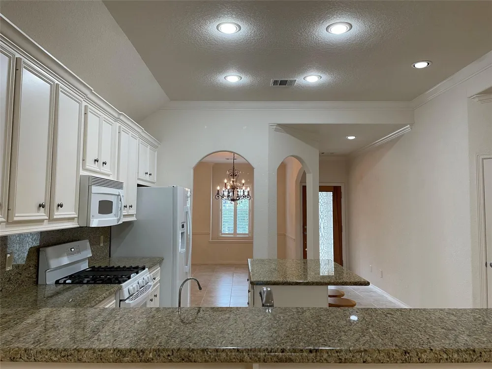 156 Harbour Town Drive Montgomery, TX 77356
