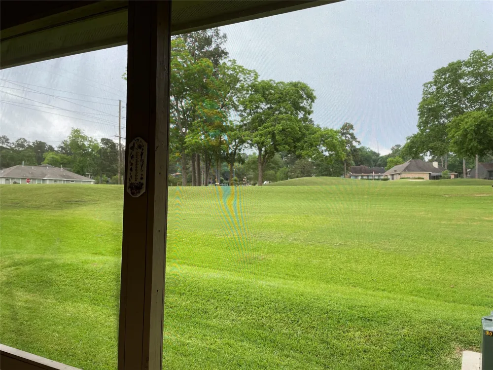 156 Harbour Town Drive Montgomery, TX 77356