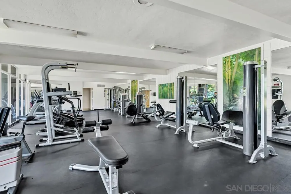 3050 Rue D'Orleans #380 San Diego, CA 92110