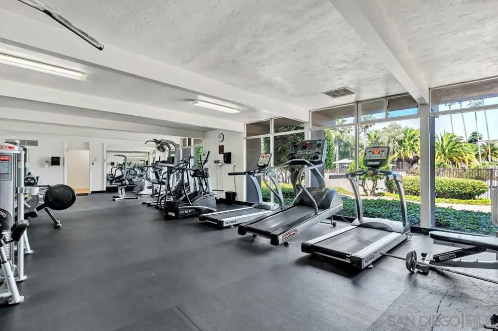 3050 Rue D'Orleans #380 San Diego, CA 92110