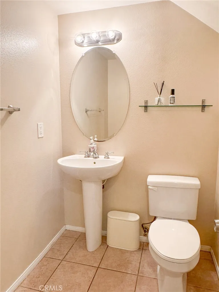 17 Whitworth Ladera Ranch, CA 92694