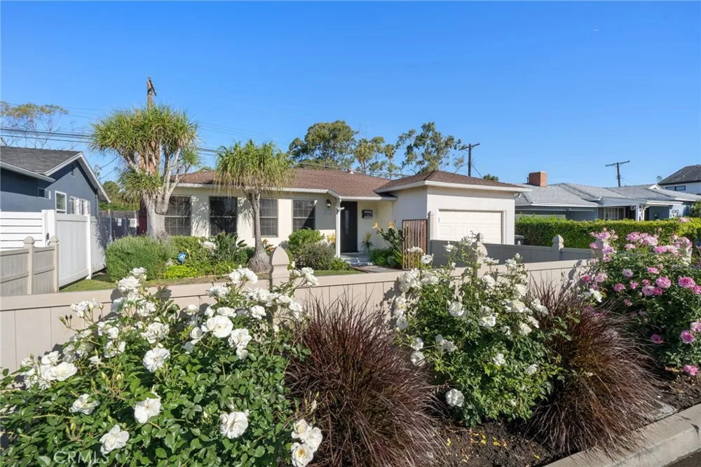 12313 Alberta Drive Culver City, CA 90230