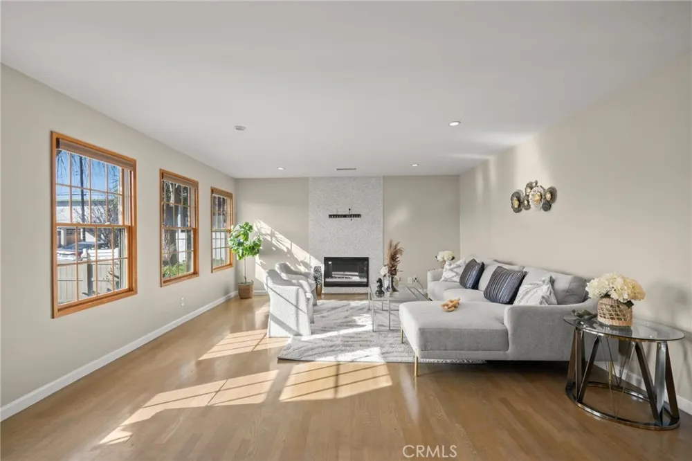 12313 Alberta Drive Culver City, CA 90230